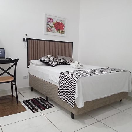 Loft 2 Completo Ar Canais Assinat Garagem Internet Prox Aparecida E Industrias Daire Pindamonhangaba Dış mekan fotoğraf