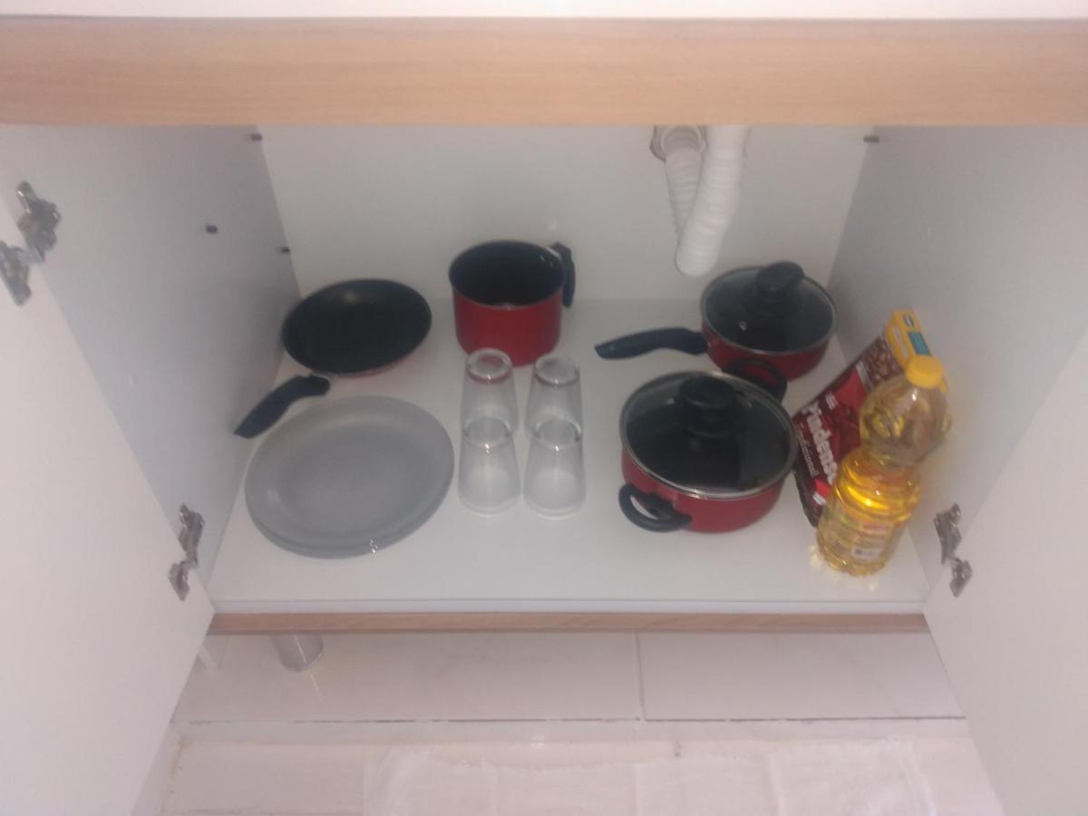 Loft 2 Completo Ar Canais Assinat Garagem Internet Prox Aparecida E Industrias Daire Pindamonhangaba Dış mekan fotoğraf